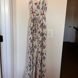 American Eagle Floral Jumpsuit with pockets!